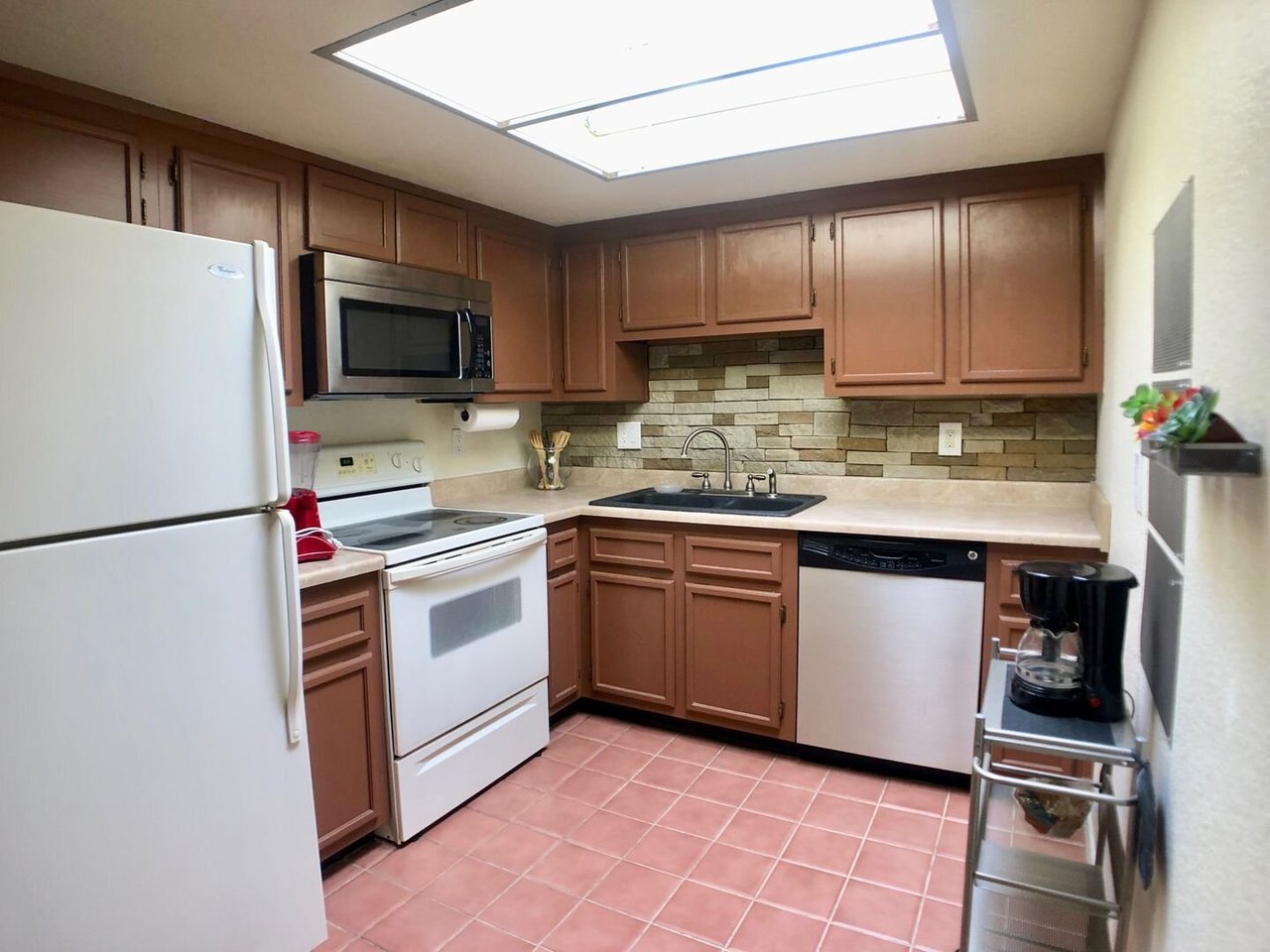 8263 N Oracle Rd #237 Tucson, AZ 85704
