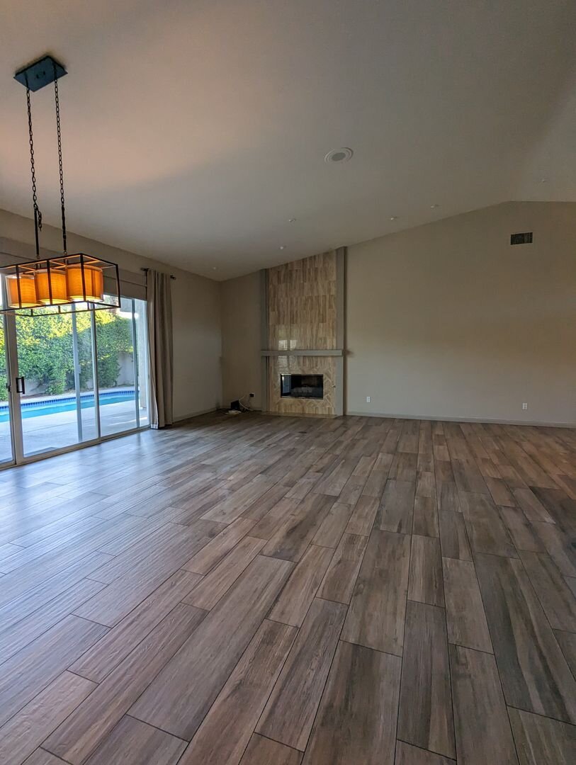 1 Mission Palms Drive West