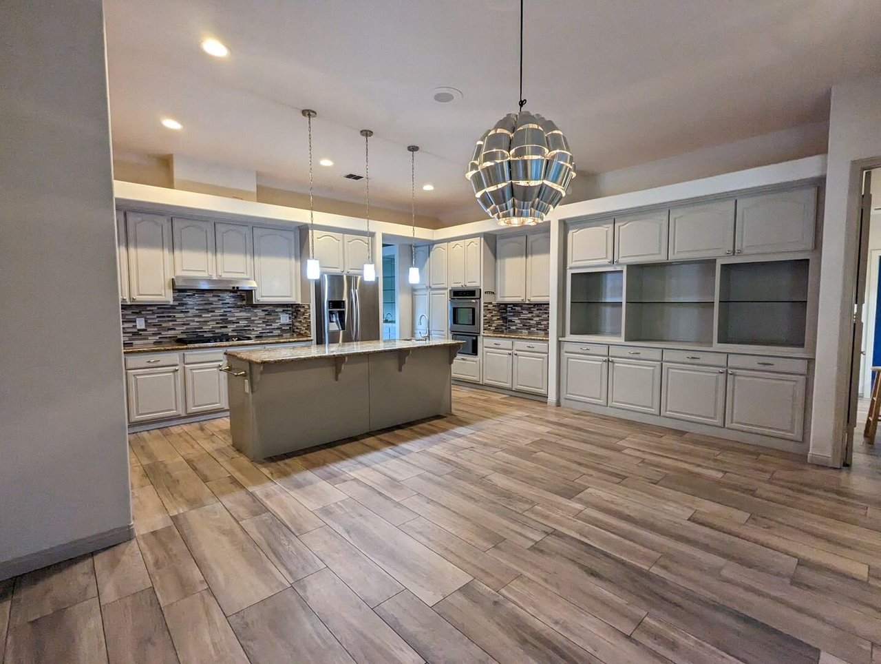 1 Mission Palms Drive West