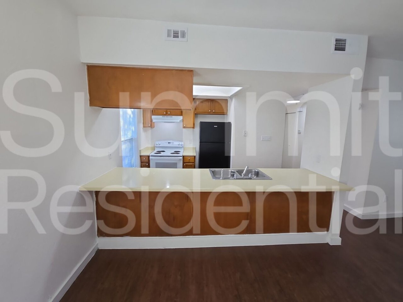 933 Park Plz - B1 Austin, TX 78753