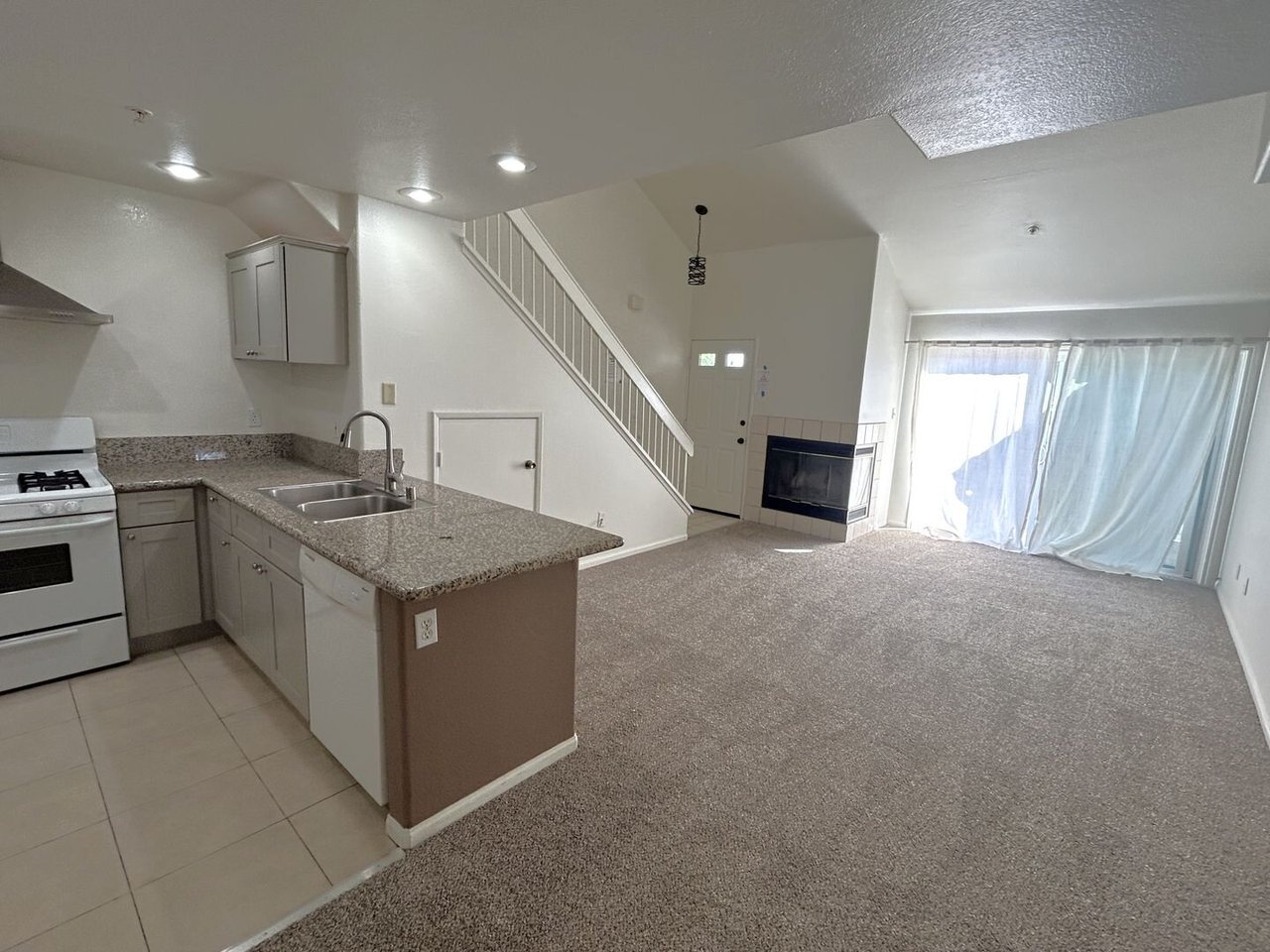 13133 Le Parc Blvd #912 Chino Hills, CA 91709