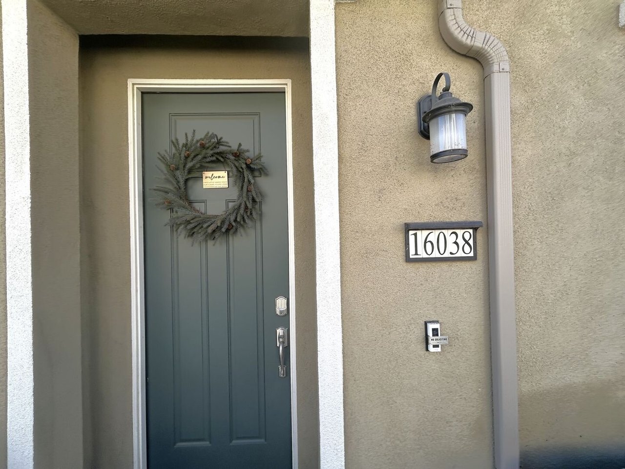 16038 Voyager Ave Chino, CA 91708