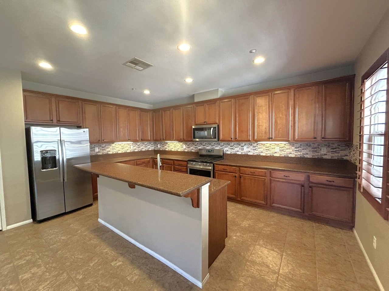 11450 Church St #5 Rancho Cucamonga, CA 91730