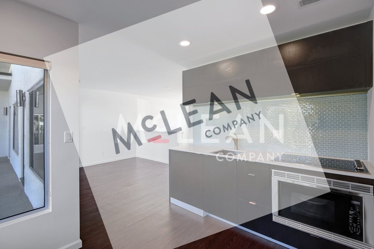 630 North Belardo Road , Unit 13