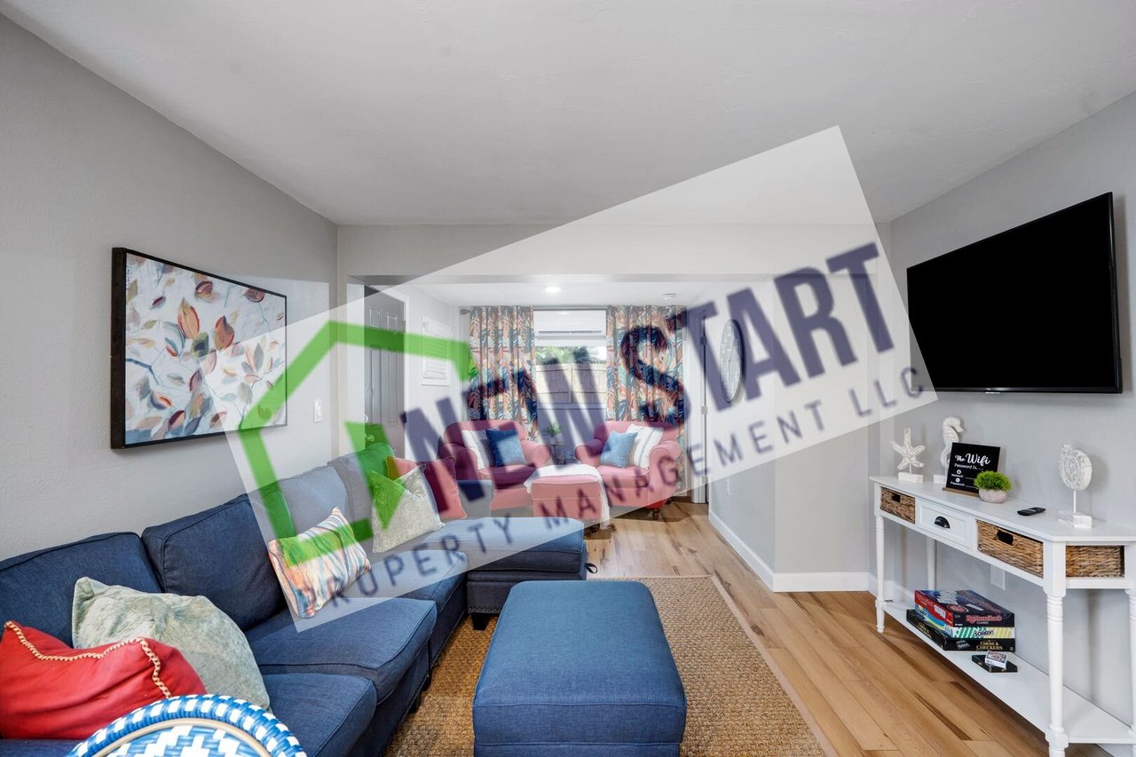 4705 Hollingsworth Ave - Lower Unit B 3 bed 2 bath pool Sarasota, FL 34233