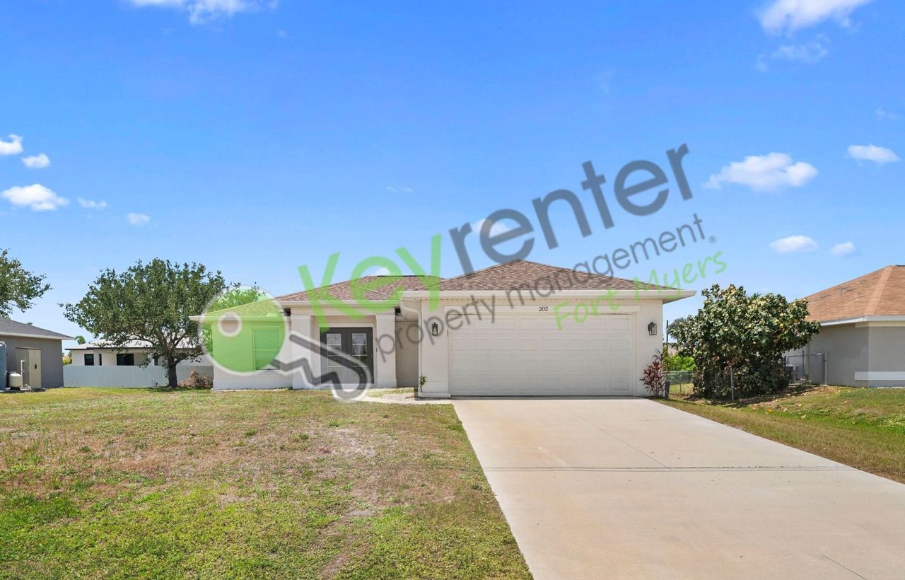 202 NW 25th Pl Cape Coral, FL 33993