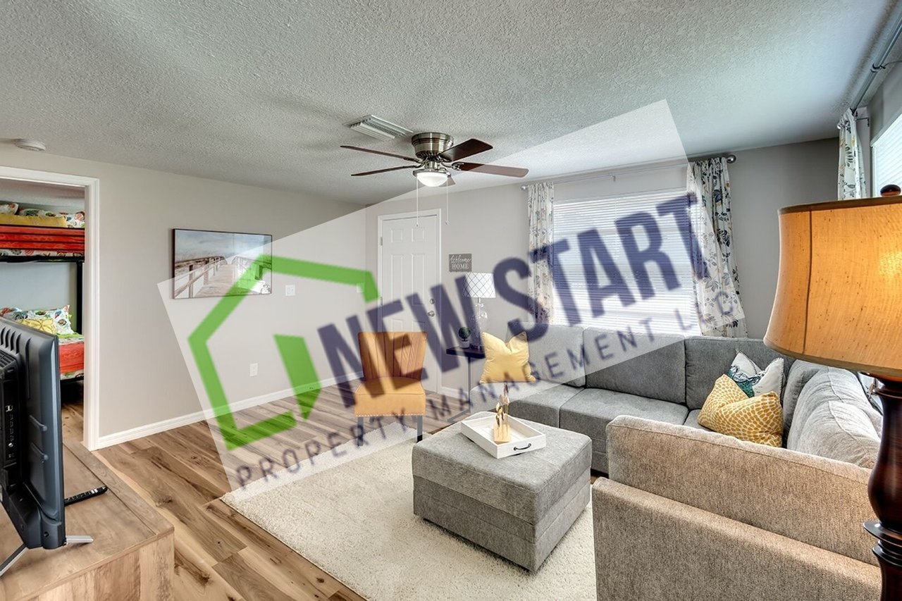6436 5th St W Bradenton, FL 34207