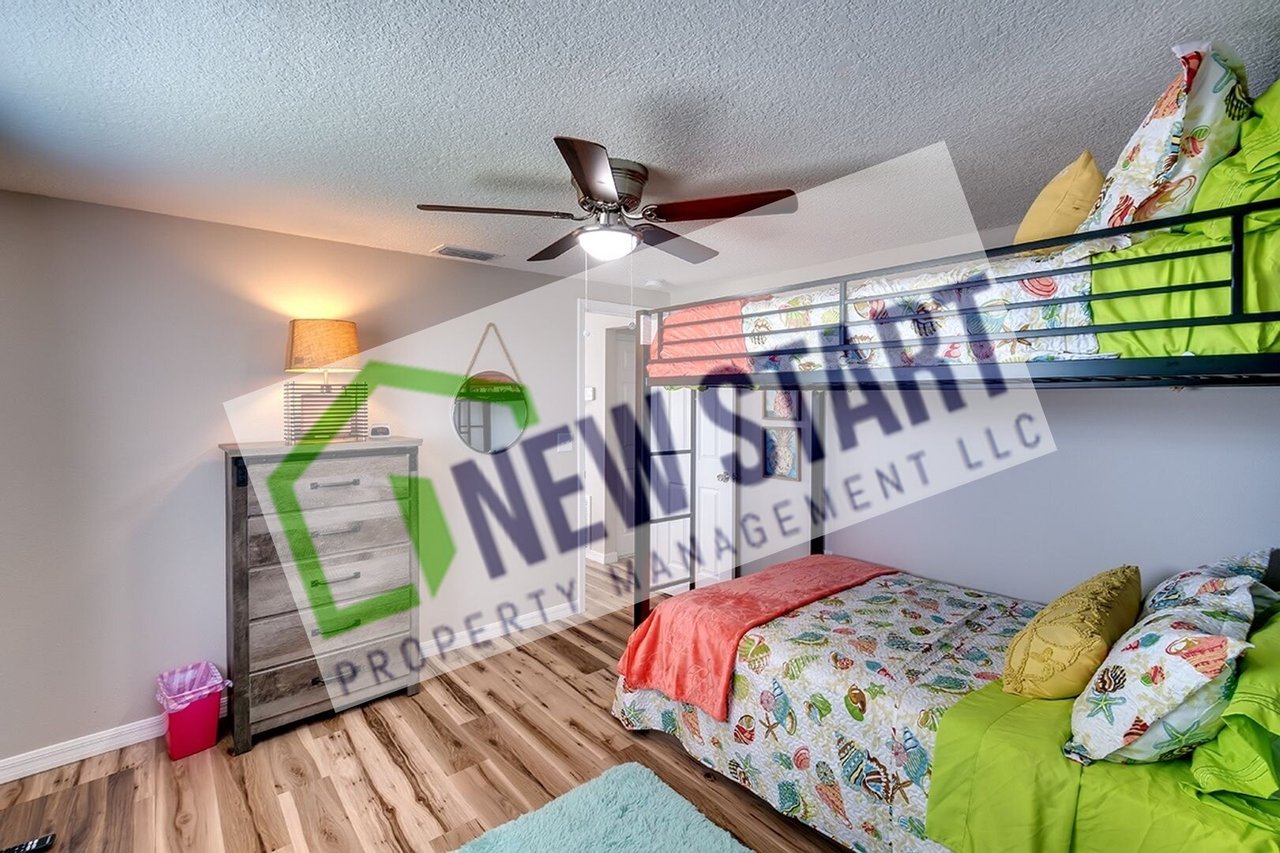 6436 5th St W Bradenton, FL 34207