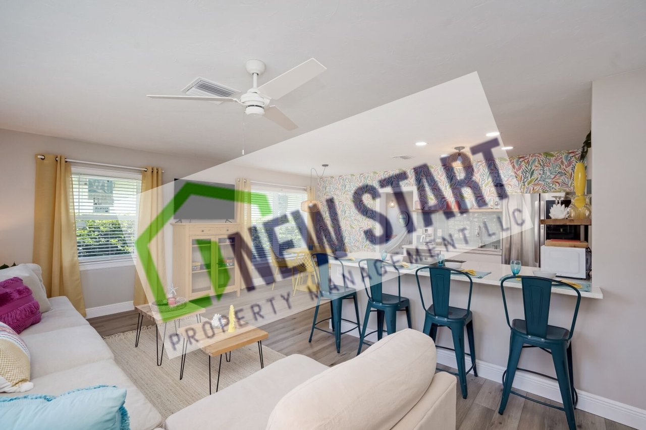 617 26th St W Bradenton, FL 34205