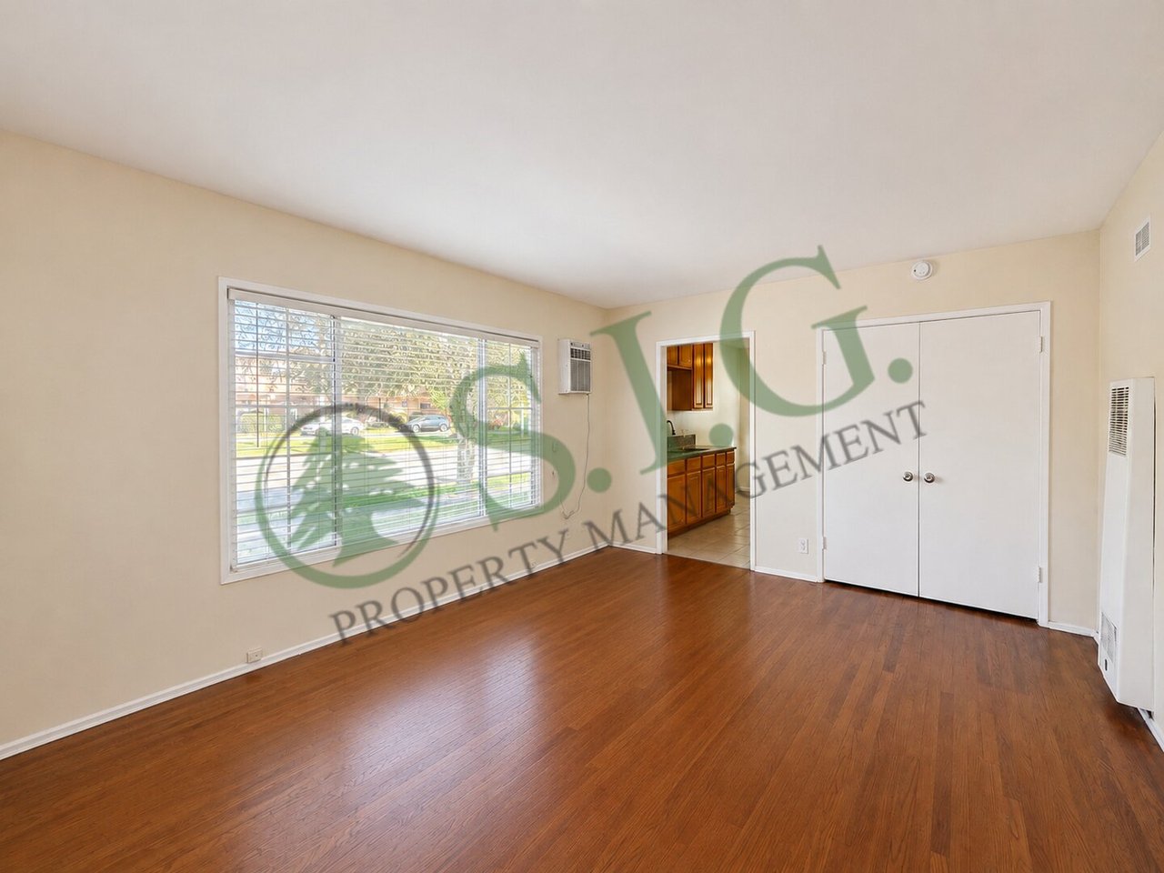 3610 W Chandler Blvd #A Burbank, CA 91505