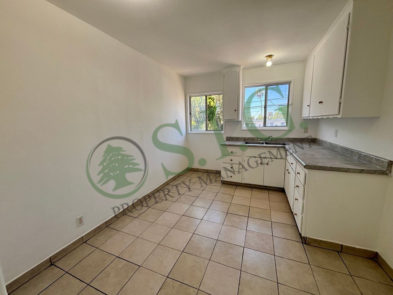 13226 Maclay St #5 San Fernando, CA 91340