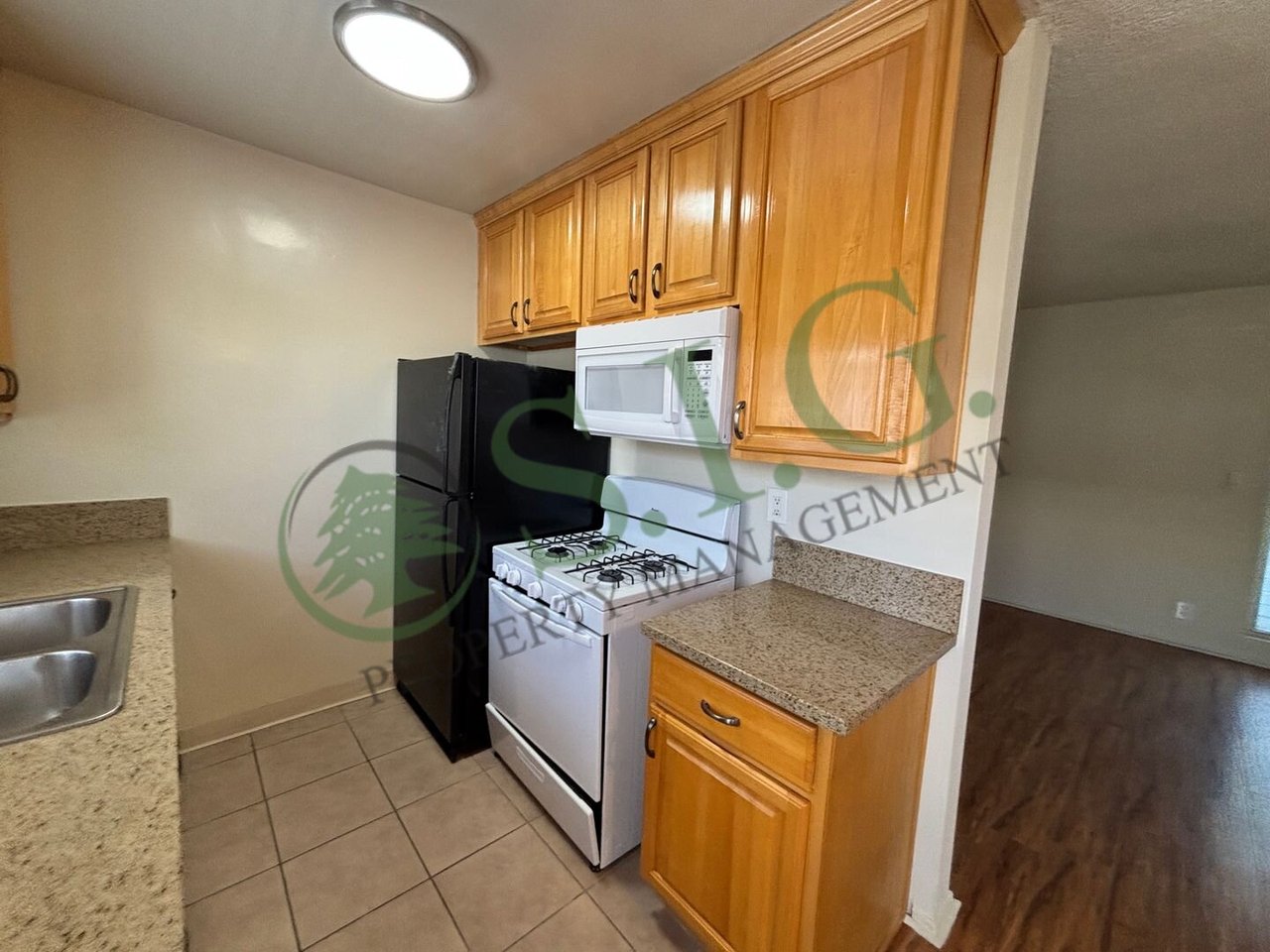 7766 Wyngate St #17 Tujunga, CA 91042