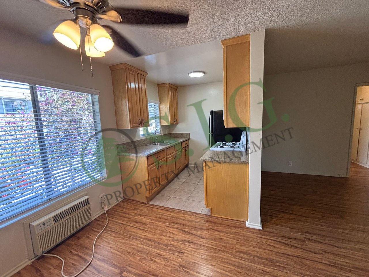 7766 Wyngate St #17 Tujunga, CA 91042