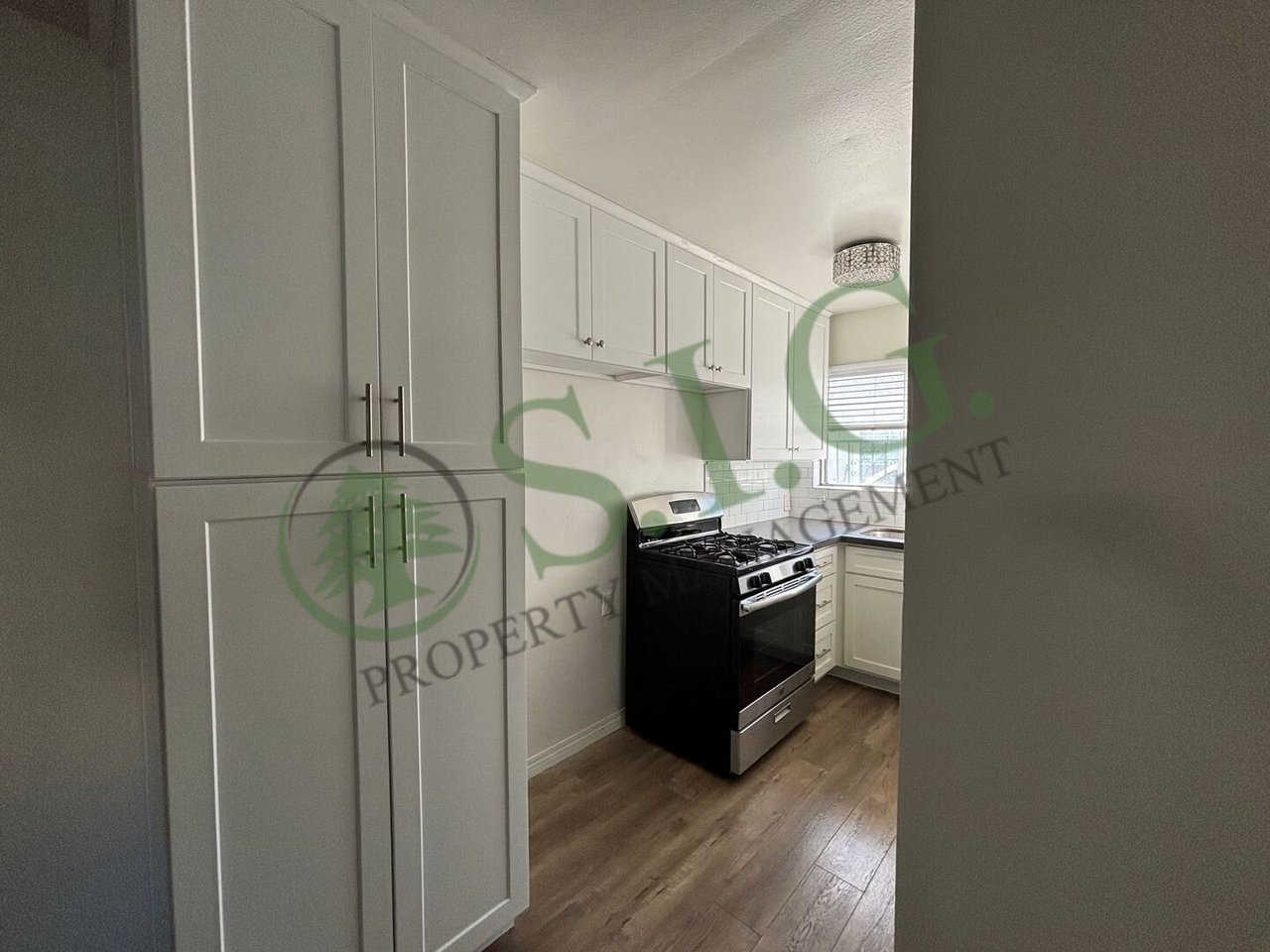 311 Griswold Ave #B San Fernando, CA 91340