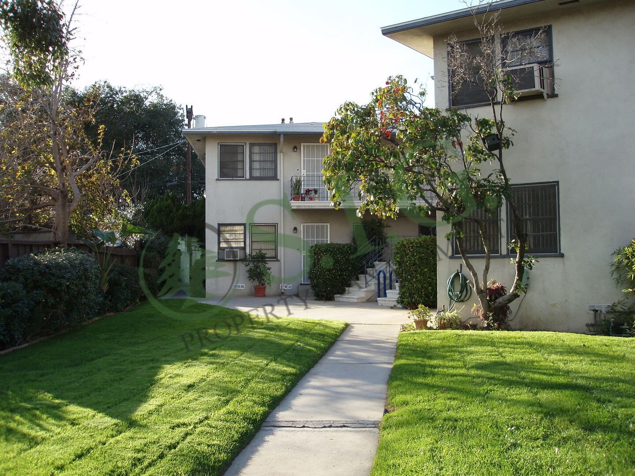 5637 Strohm Ave #9 North Hollywood, CA 91601