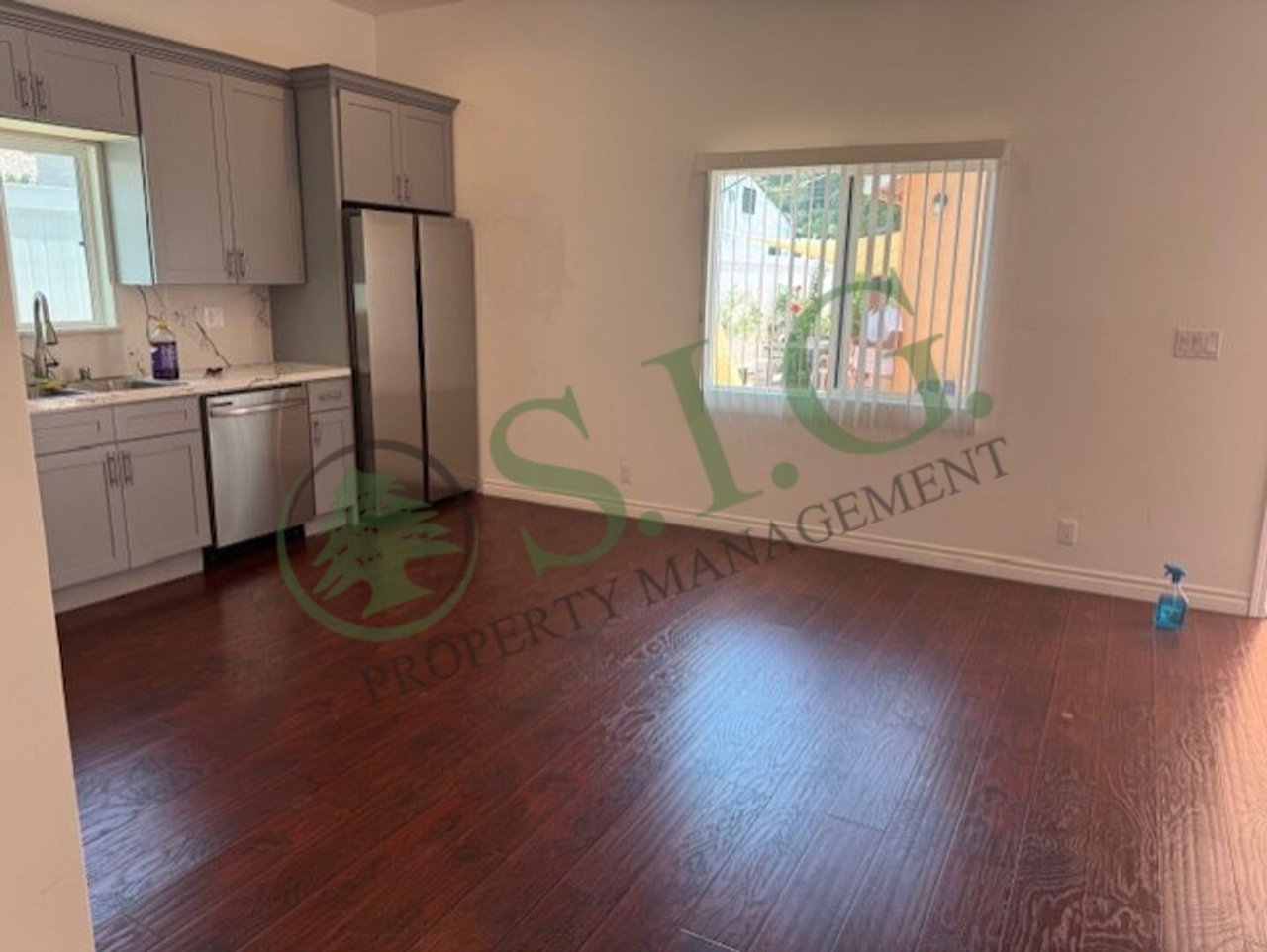 7747 Valmont Street Tujunga, CA 91042