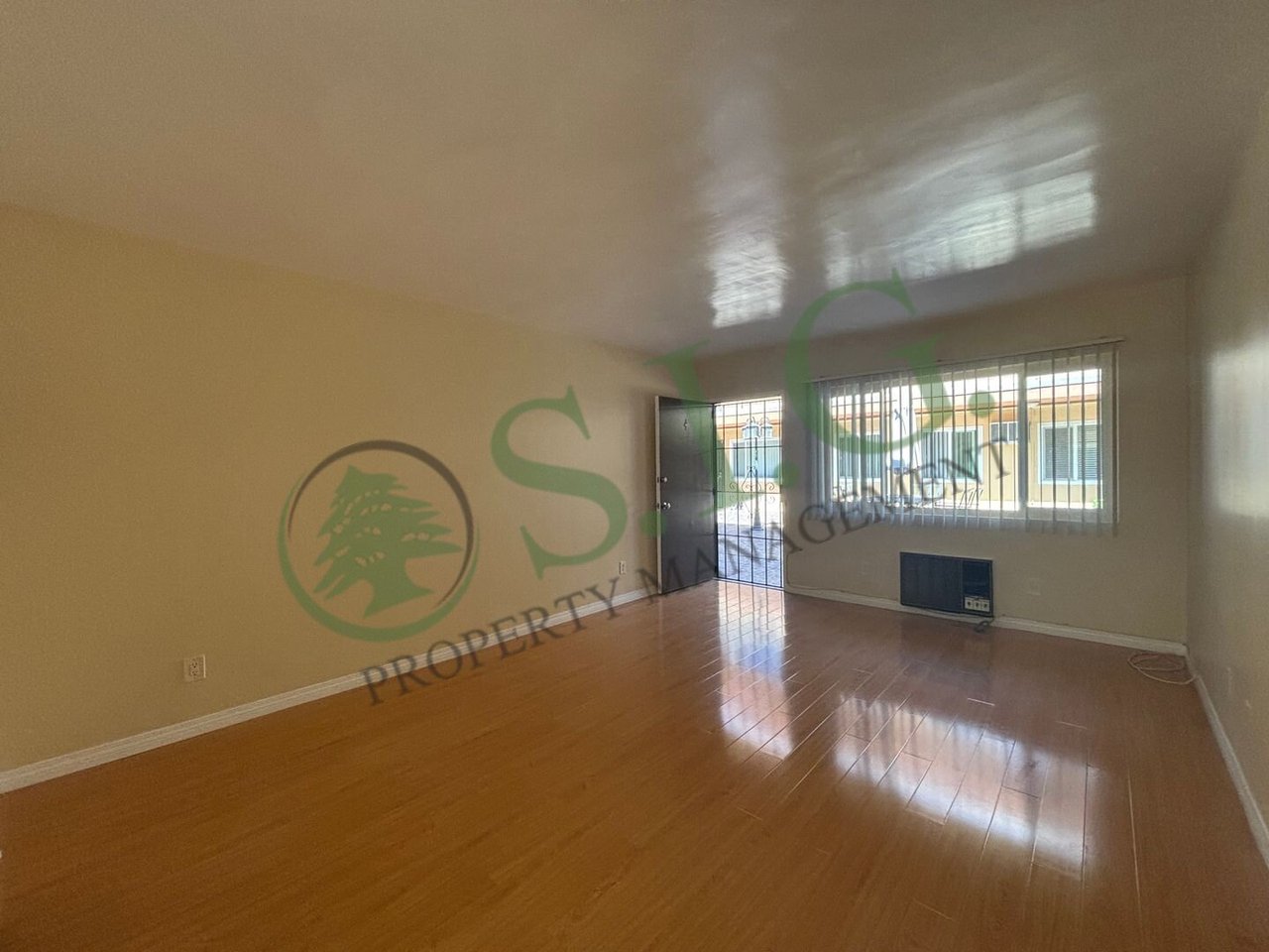 526 E Windsor Rd. #4 Glendale, CA 91205