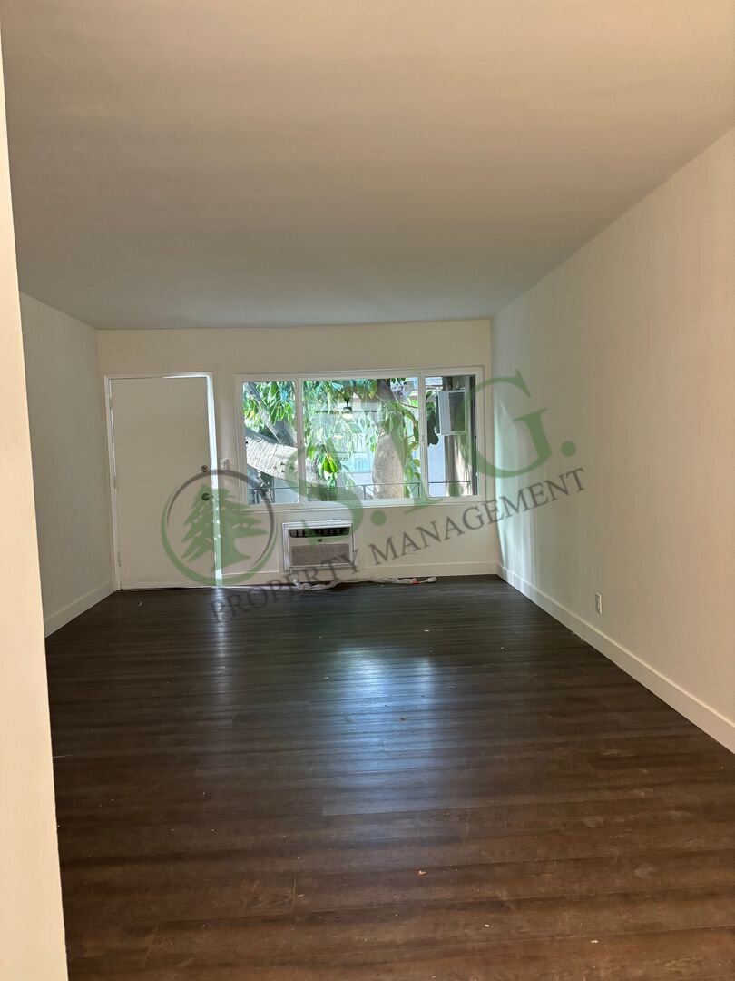 10212 Tujunga Cyn Blvd #2 Tujunga, CA 91042