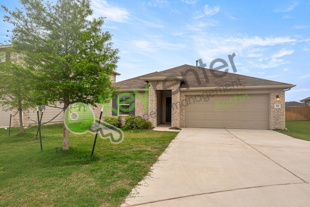 176 Texas Palmetto Cir Kyle, TX 78640