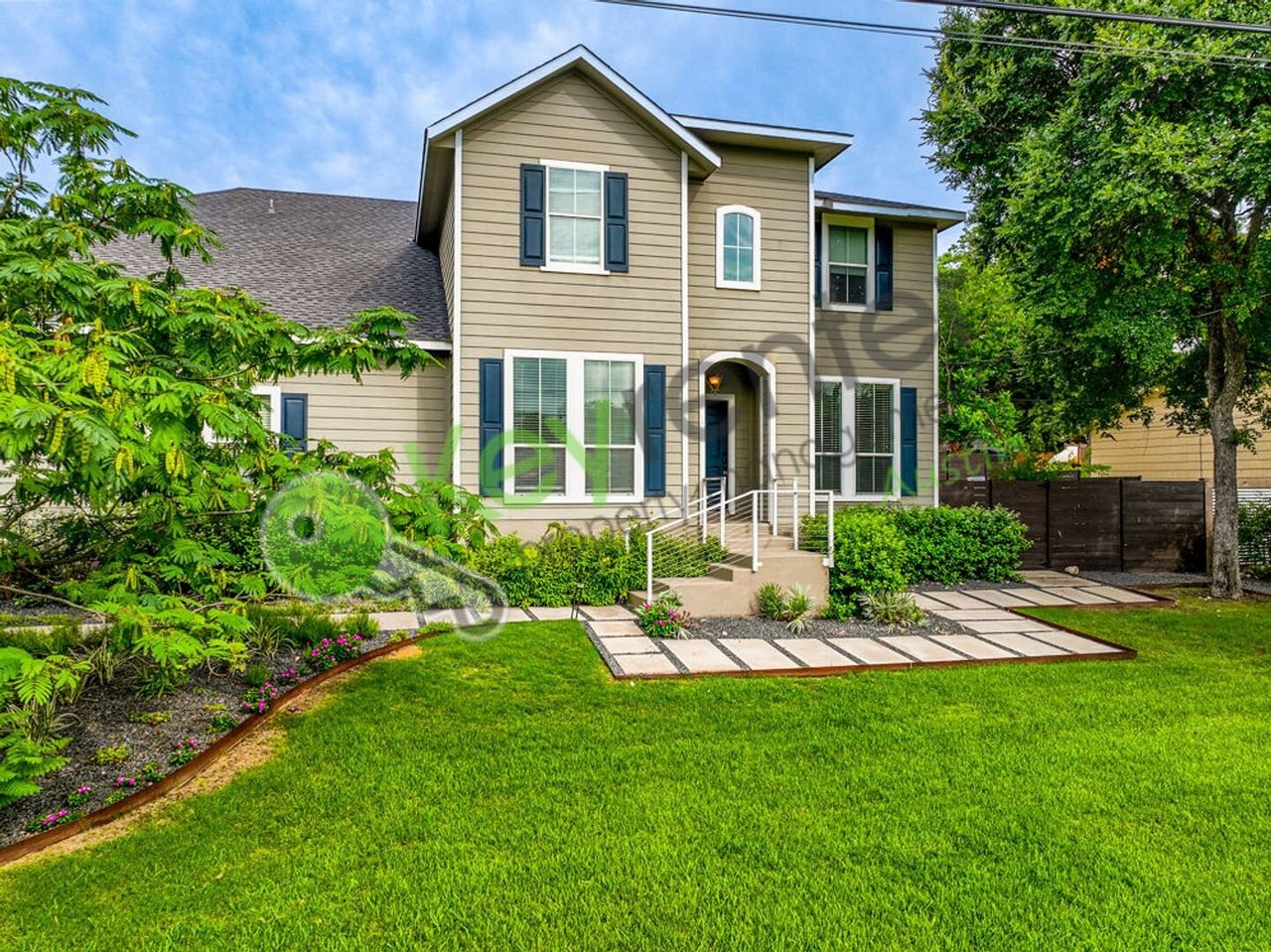 2600 San Juan Dr. Austin, TX 78733