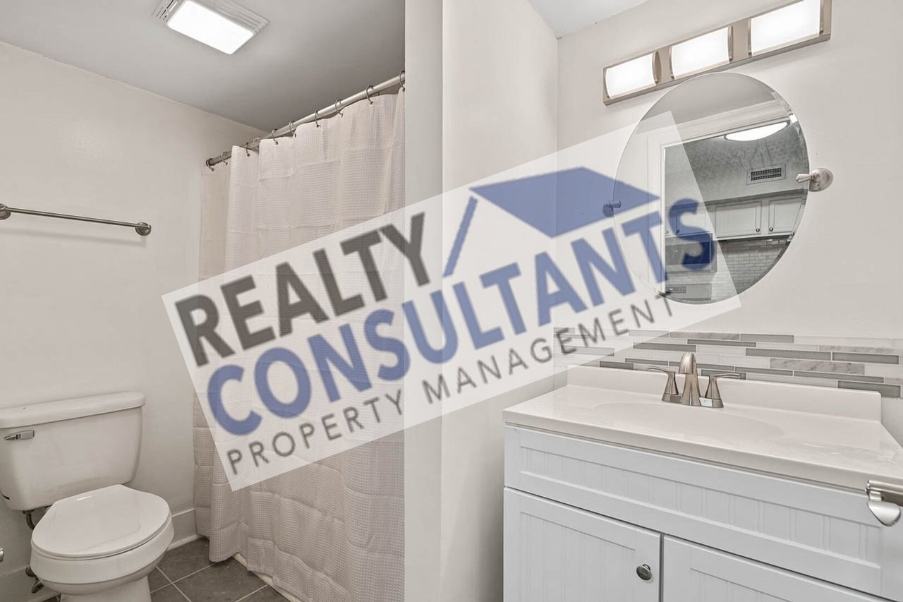 604 E. Iredell Avenue Unit 2 Mooresville, NC 28115