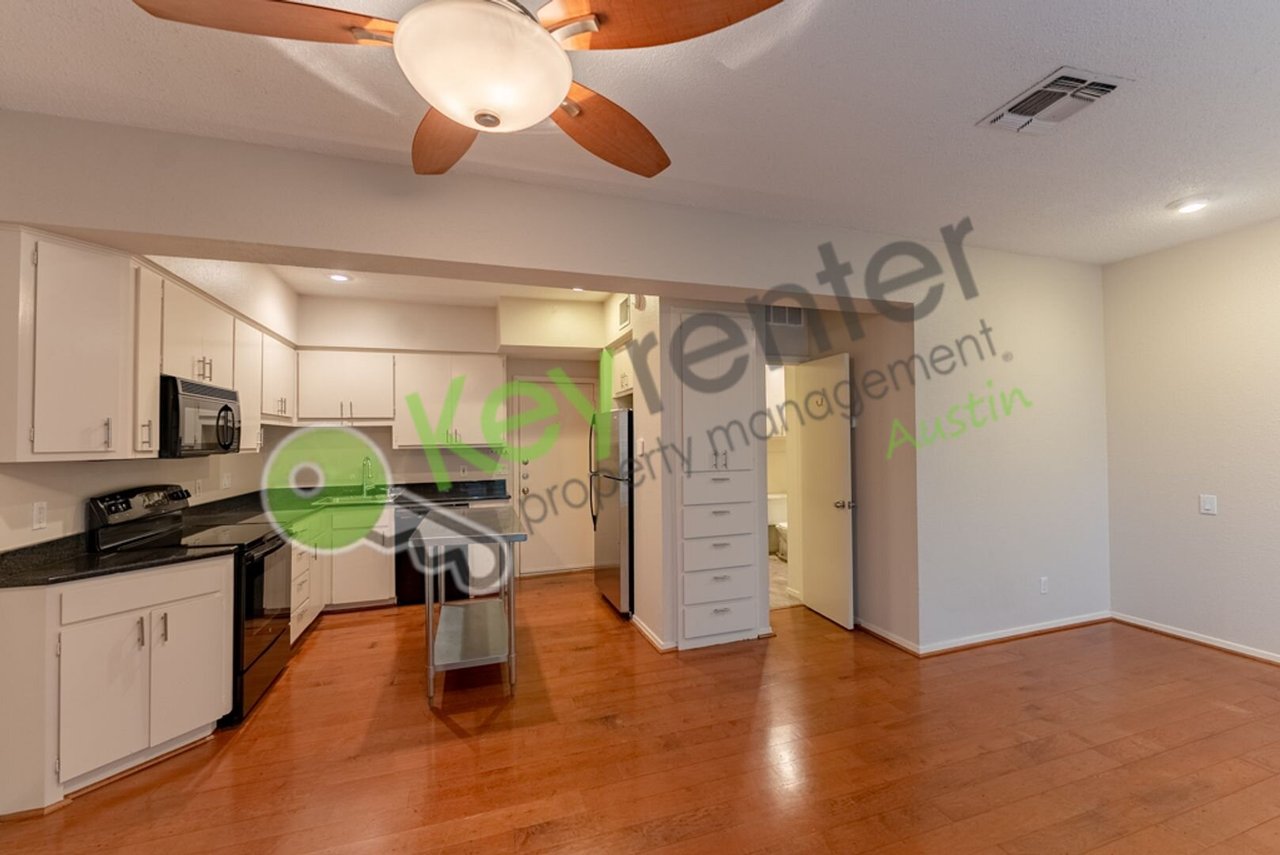 2612 San Pedro St #103 Austin, TX 78705
