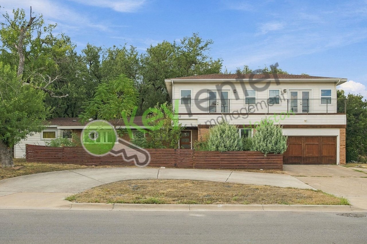 5004 Balcones Dr Austin, TX 78731