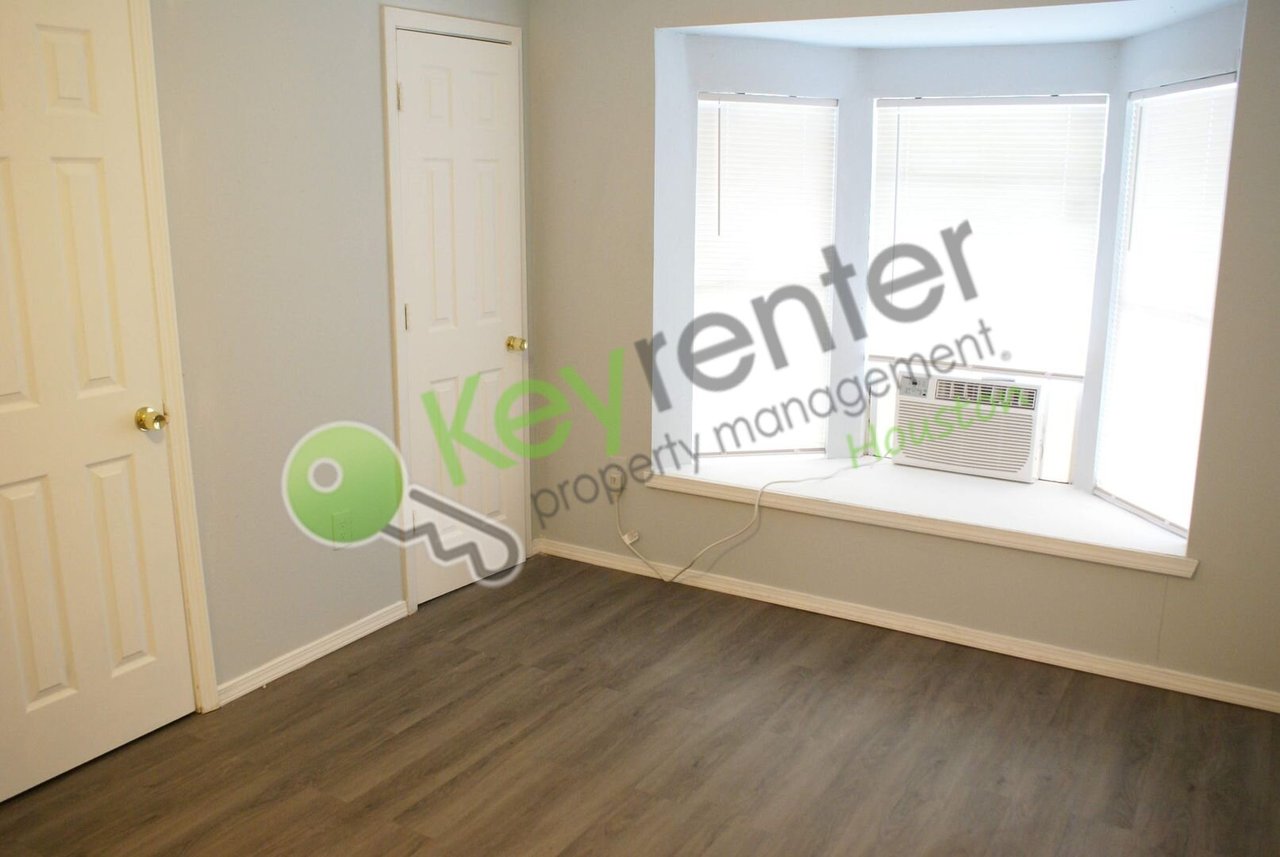 2511 Rosalie St - D Houston, TX 77004