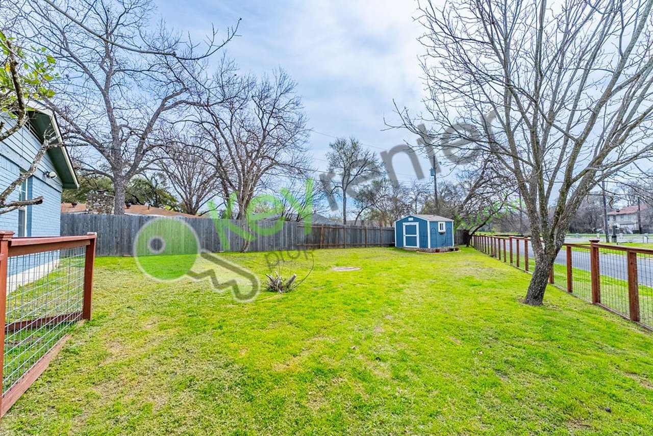 5109 Overbrook Dr. #A Austin, TX 78723