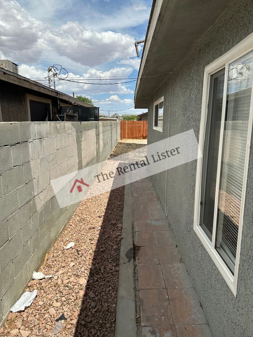 2522 Salt Lake Street North Las Vegas, NV 89030