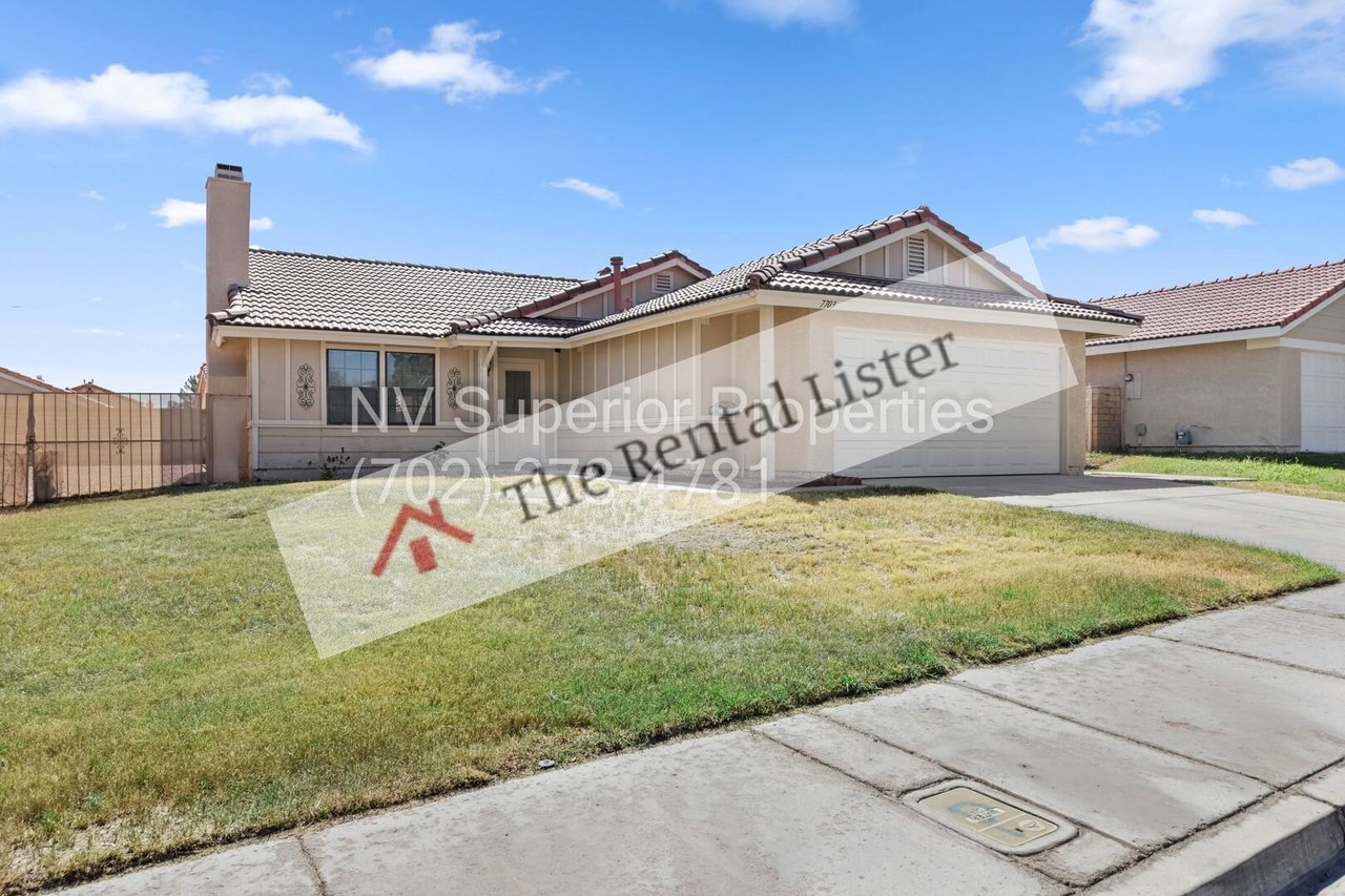 7703 Salishan Drive Las Vegas, NV 89147