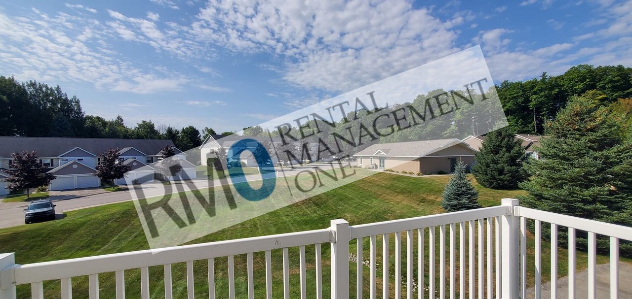 3231 Wexford Drive Traverse City, MI 49685