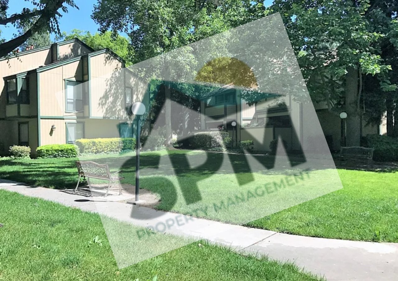 100 Del Verde Circle unit 3 Sacramento, CA 95833