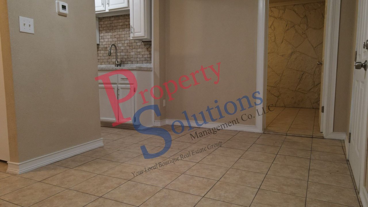 213 W Seneca St Unit 1 Tahlequah, OK 74464