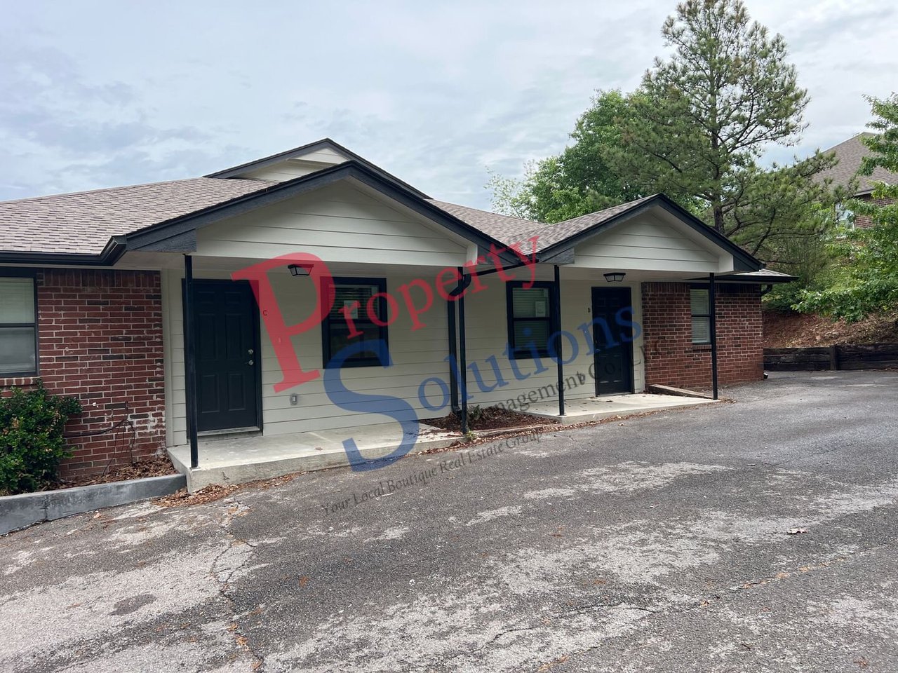 608 Rolling Hills Dr. Unit C Tahlequah, OK 74464