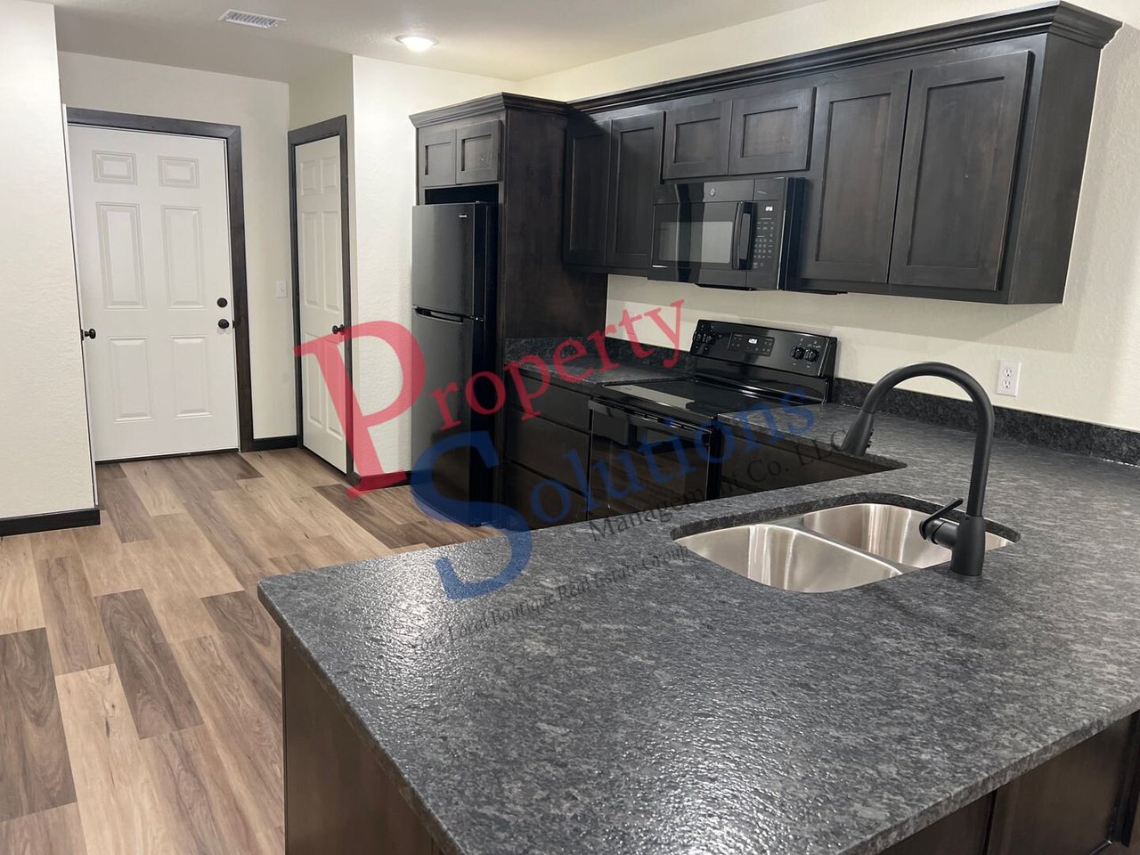 1005 S Cherokee Tahlequah, OK 74464