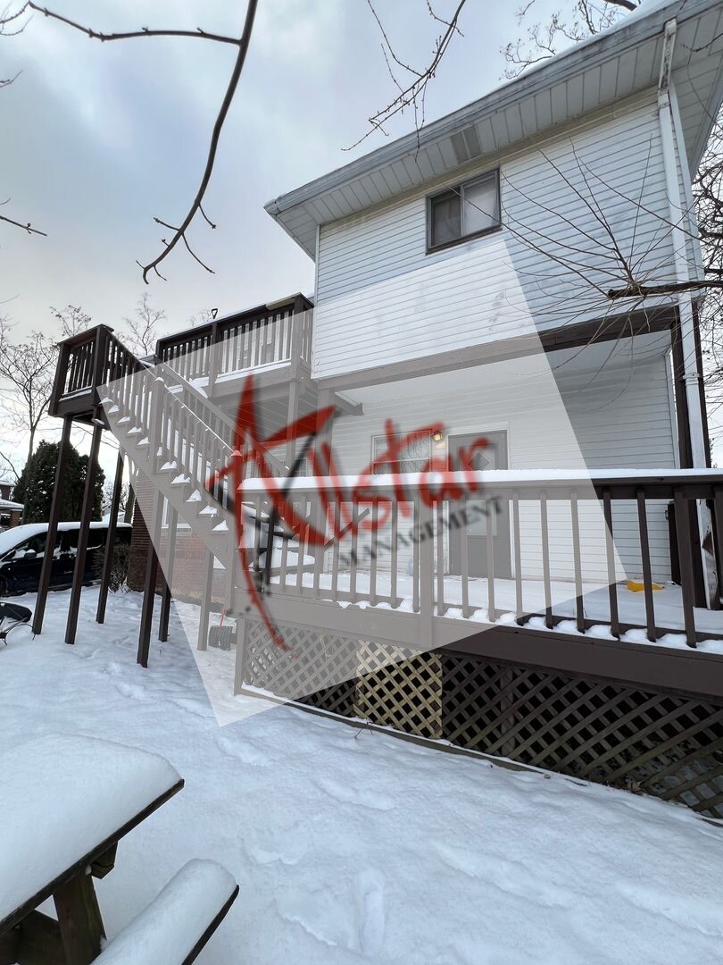 4859 E 97th Street - Up