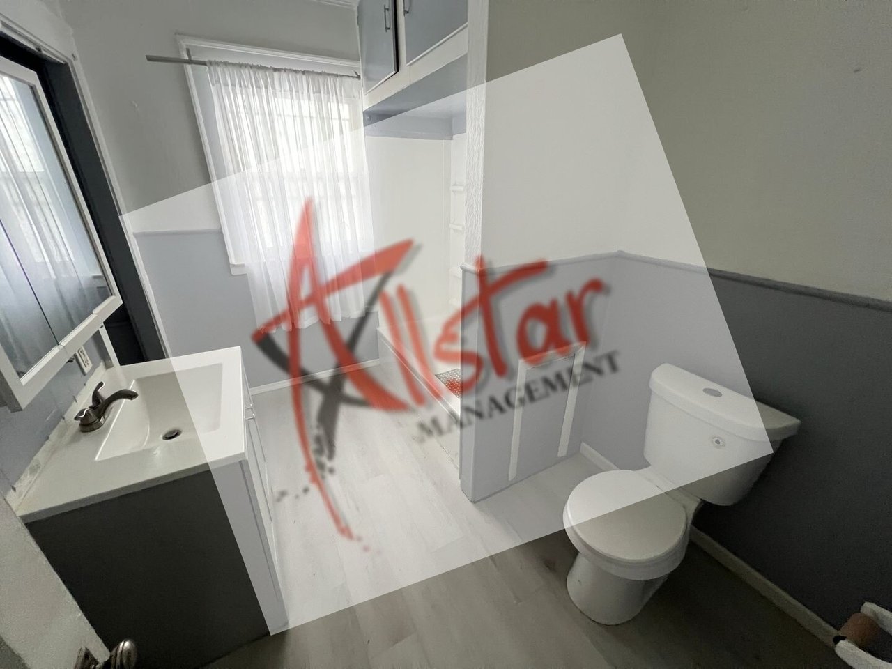 4859 E 97th Street - Up