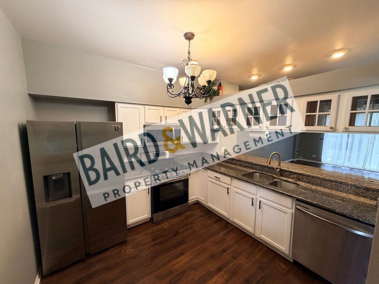 2518 Carrolwood Rd Naperville, IL 60540