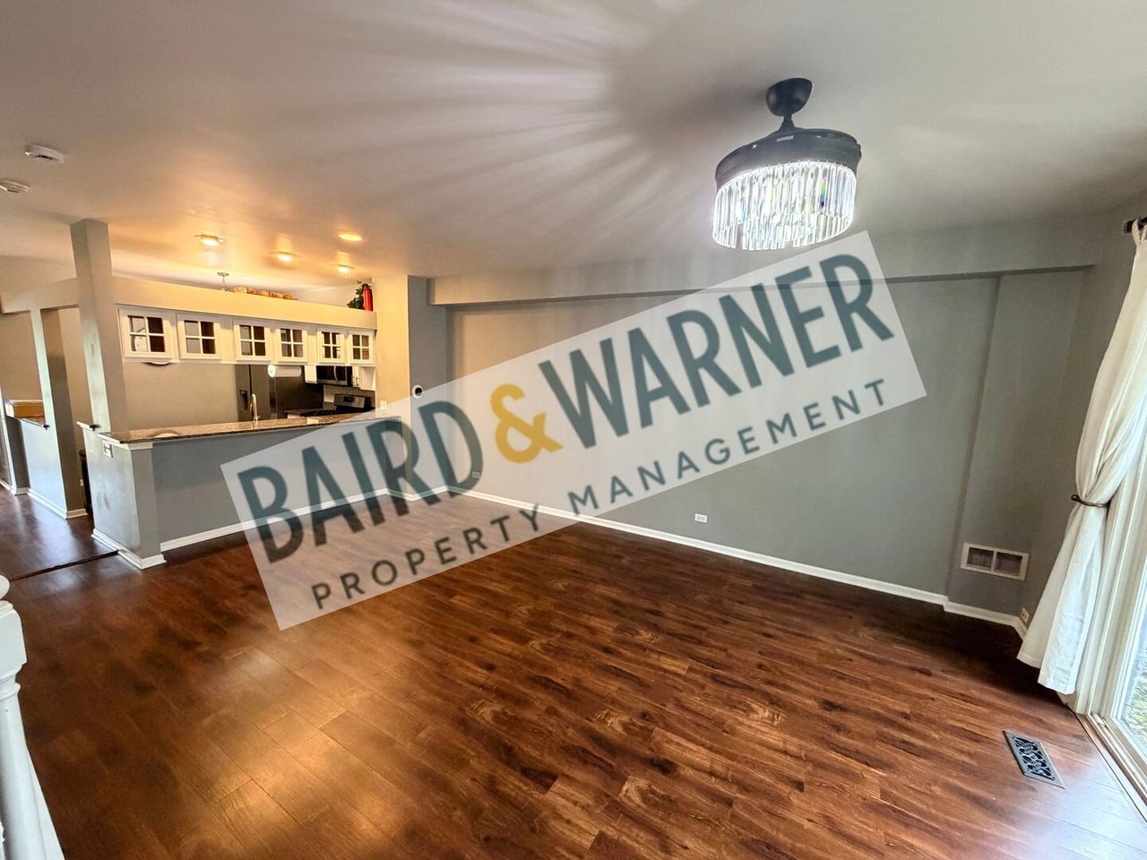 2518 Carrolwood Rd Naperville, IL 60540