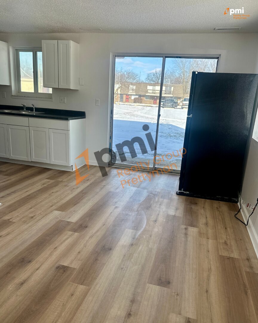 600 Commerce Ave NW (Campaign: Smart Space, Effortless Living)