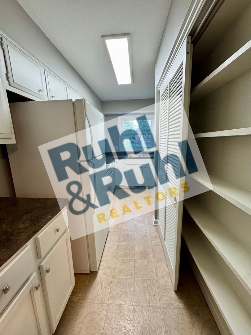 1426 20th Avenue Silvis, IL 61282