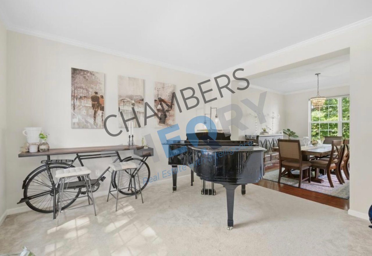 3324 Eagle Ridge Dr Woodbridge, VA 22191