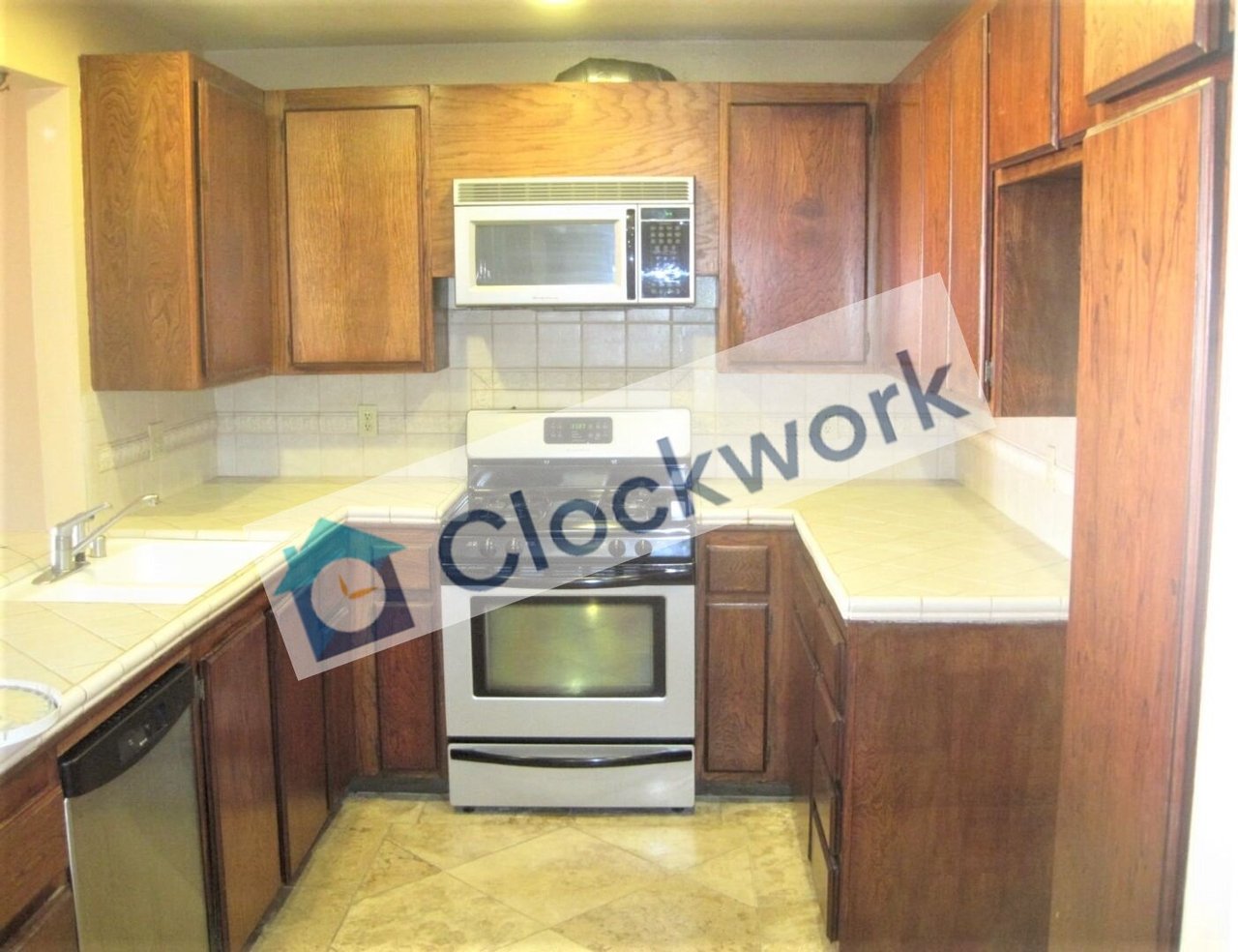 2441 Sylvian Lane La Verne, CA 91750