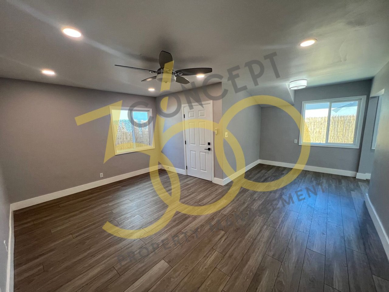 13717 1/2  YUKON AVE HAWTHORNE, CA 90250