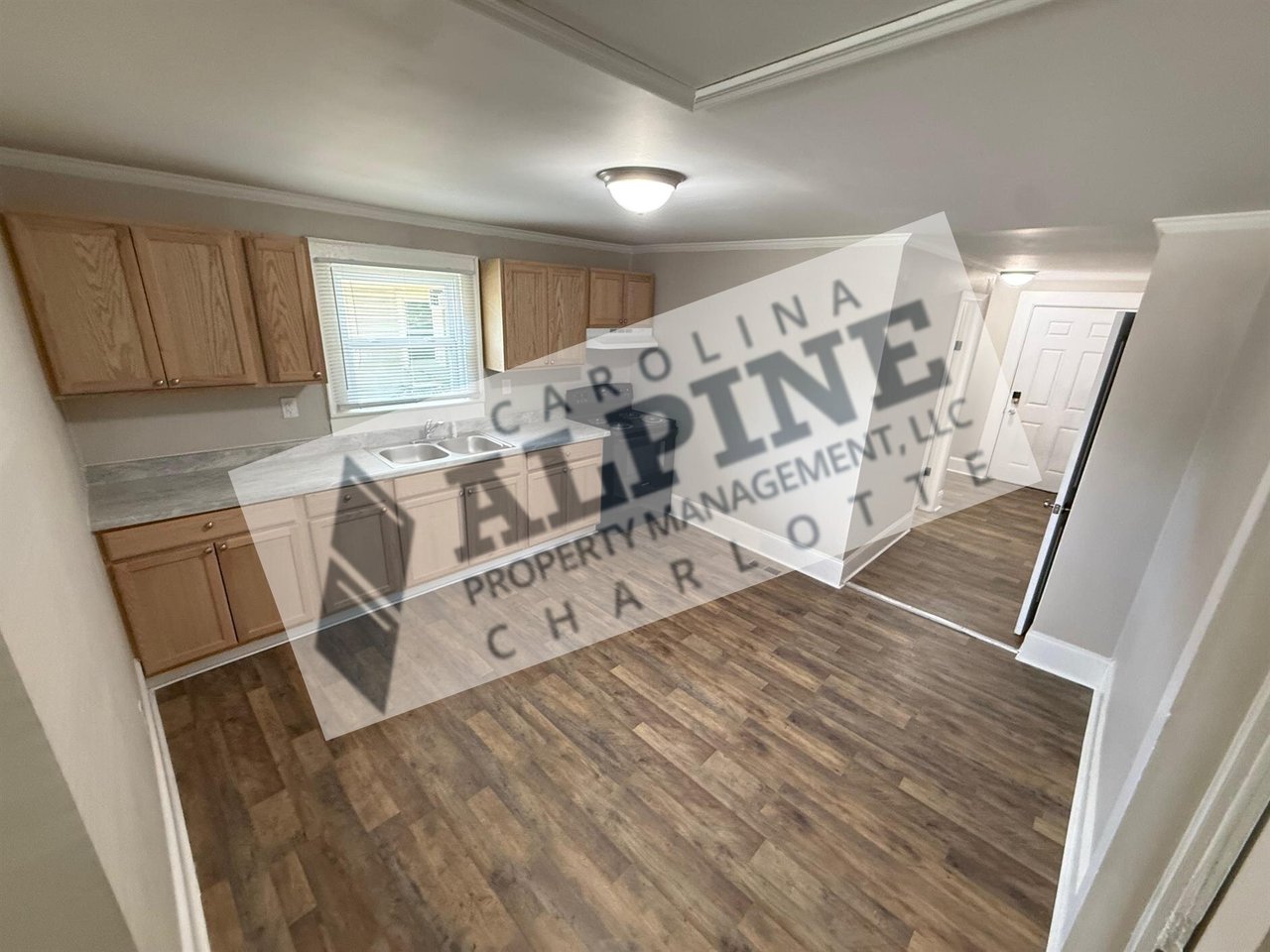 421 Carolina Ave 