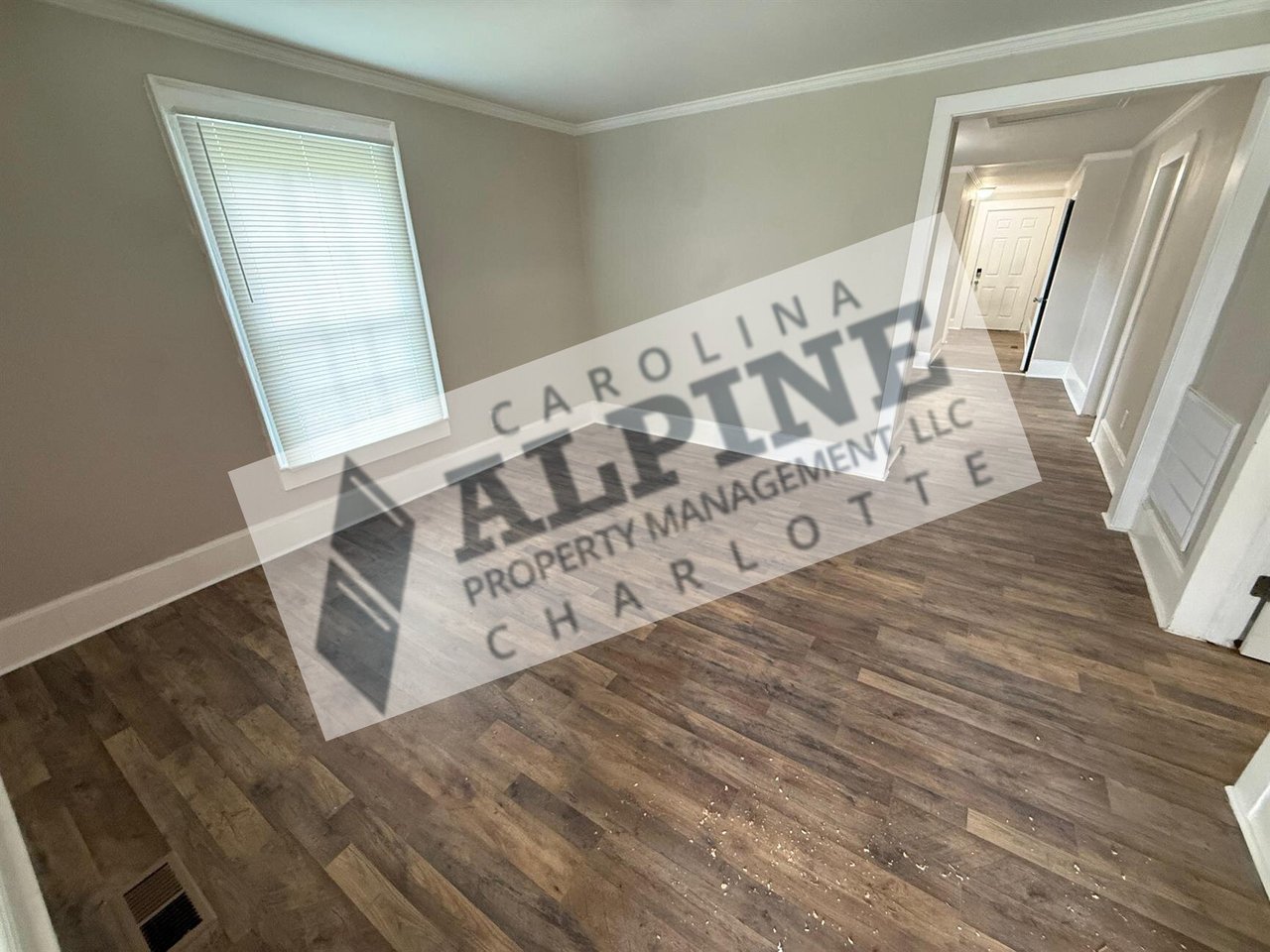 421 Carolina Ave 