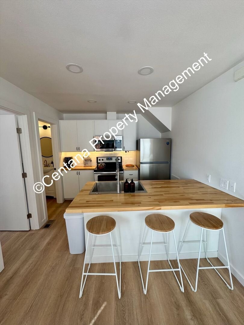 1948 Roberts Ave. - Front Butte, MT 59701