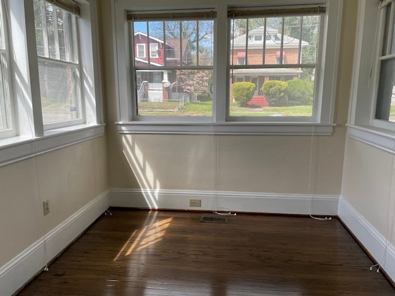 2324 Orange Avenue NW - Unit A (Down) Roanoke, VA 24017
