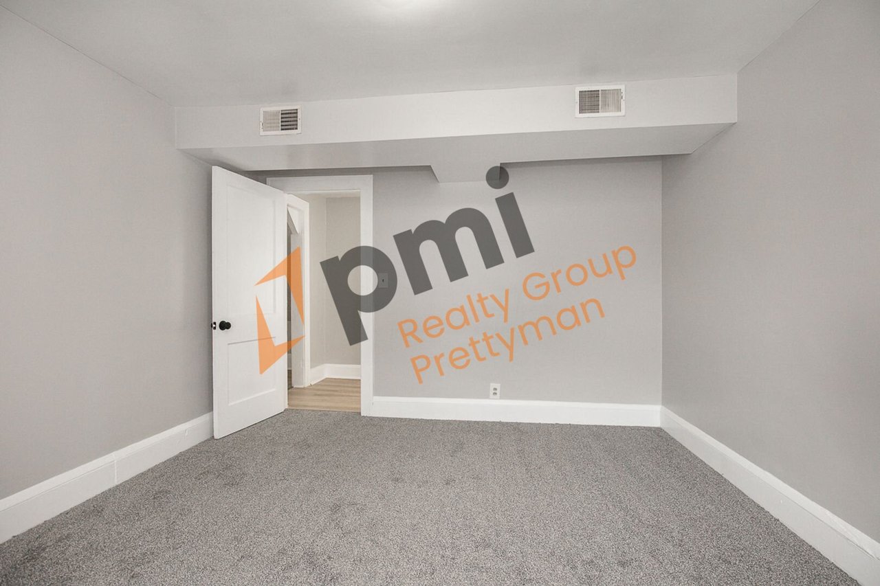 3850 W 18th St - Unit 2 ups Cleveland, OH 44109
